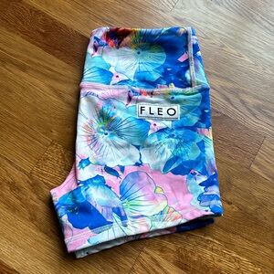 Fleo Shorts